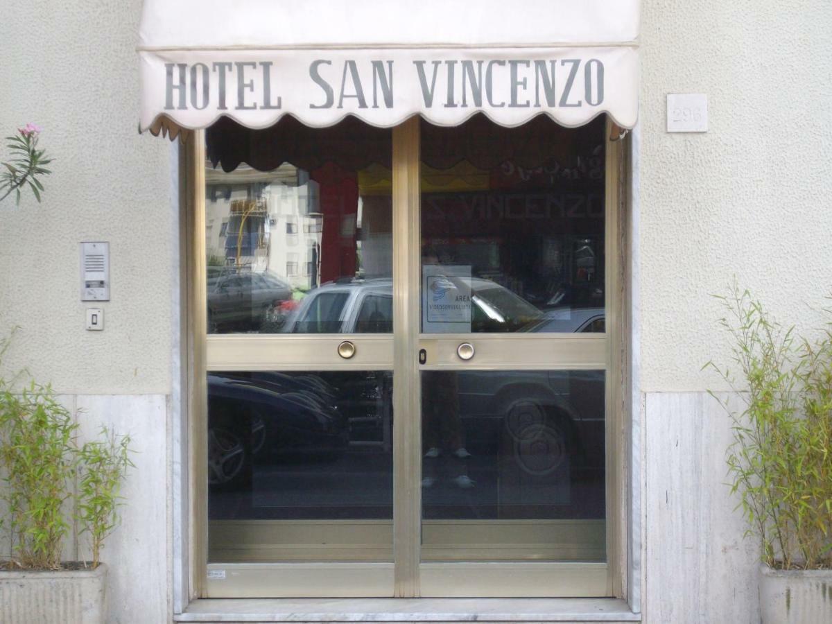 Hotel San Vincenzo Соверато-Марина Экстерьер фото